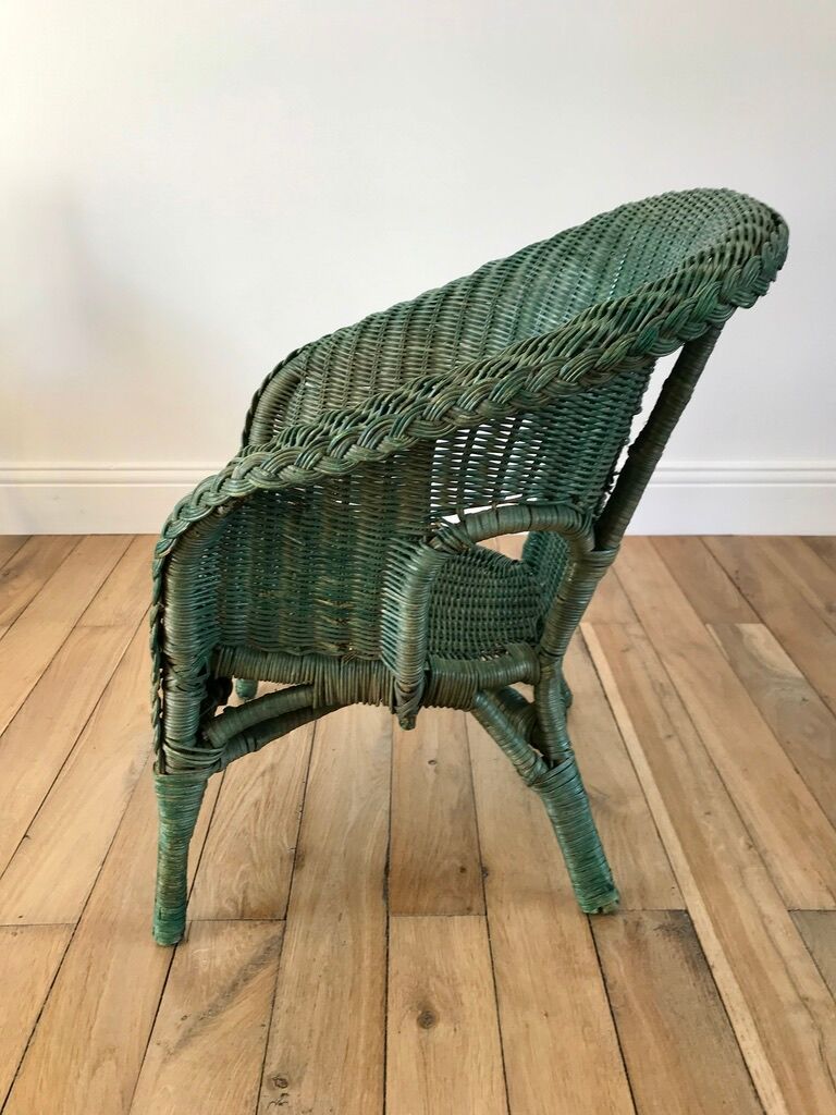 Fauteuil enfant en rotin vert années 60-70