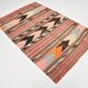 Tapis Kilim fait main rayé rose blush et marron, 131x196 cm