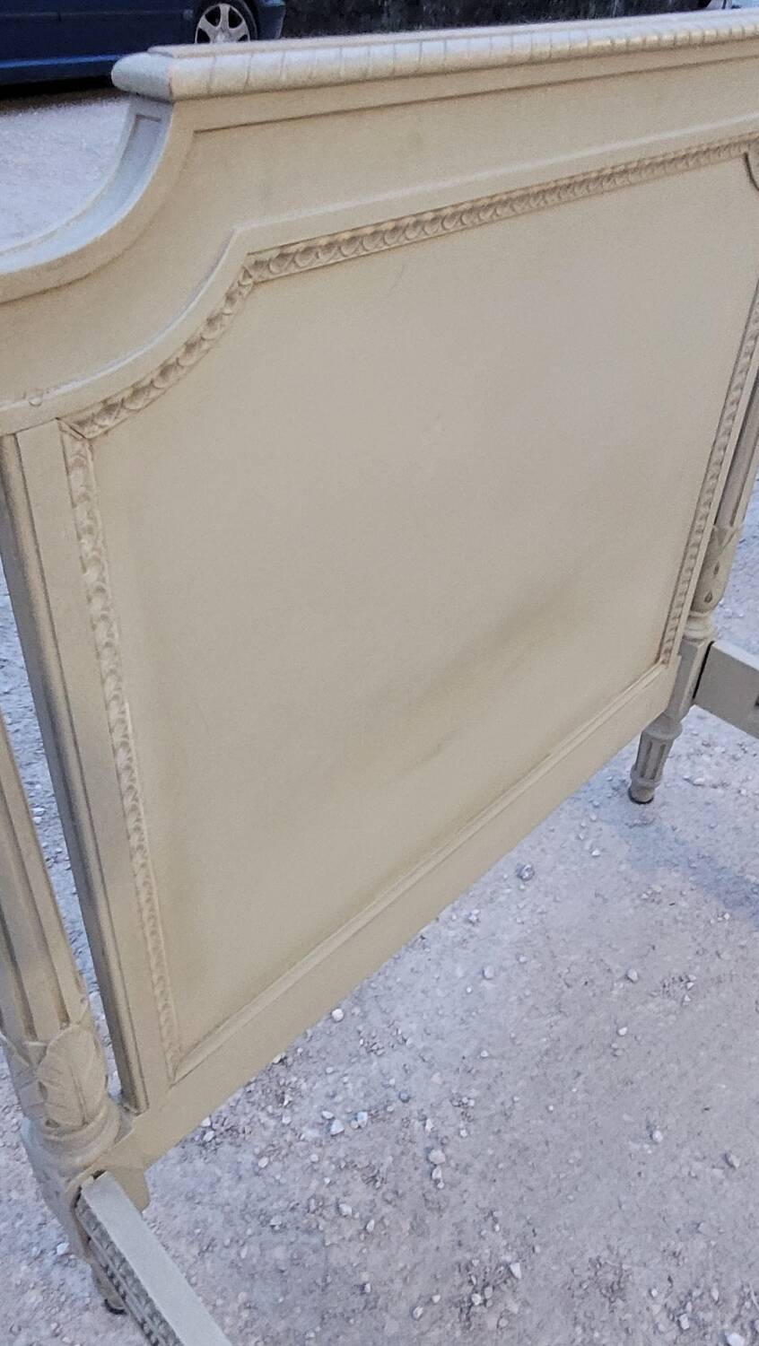Pair of antique Louis XVI style beds with patina - 1900s