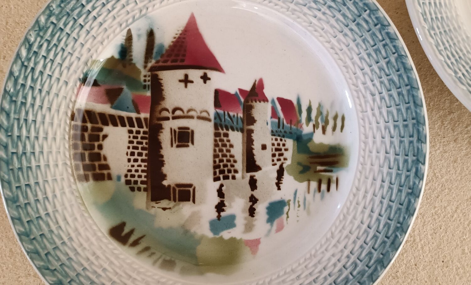 2 Saint Amand plates with castle decor