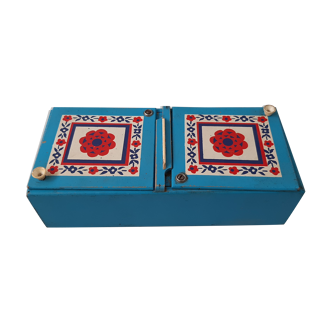 Sewing basket