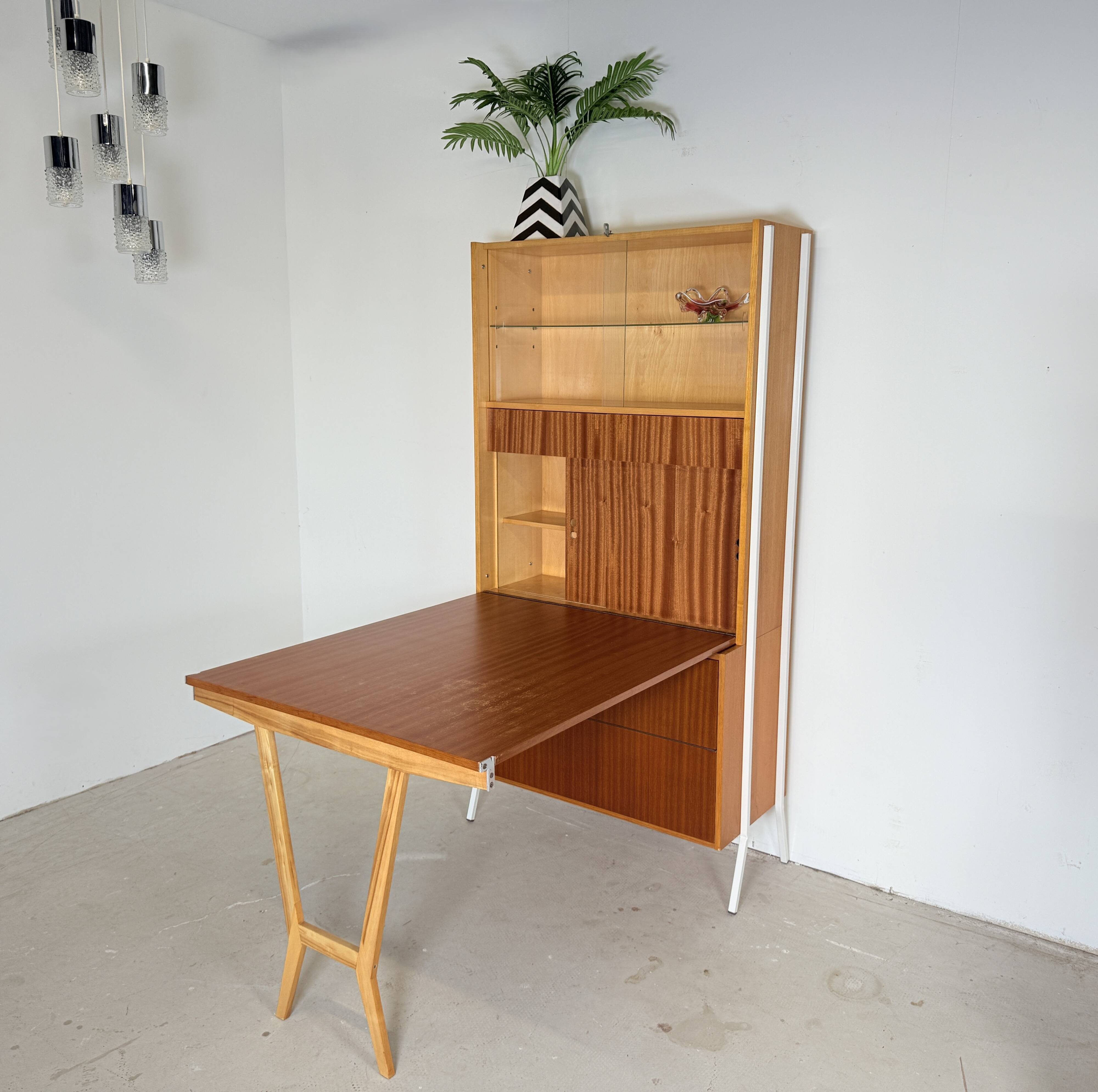 Coffre à jouets/coffre à couvertures vintage avec table, Frantisek Jirak