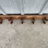 Wooden wall-mounted coat rack with 5 hooks