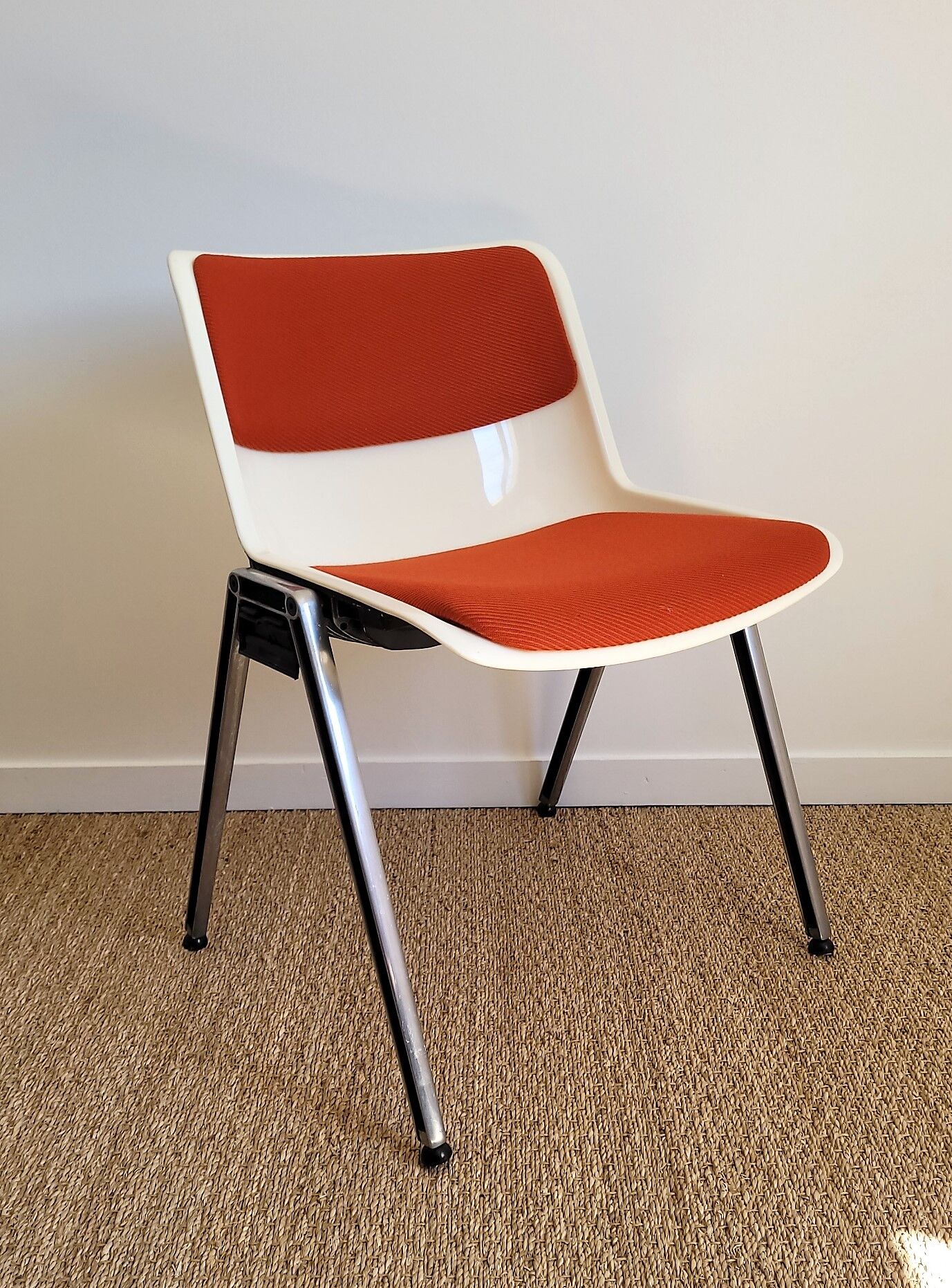 Vintage cjair Modus Tecno by Osvaldo Borsani 1970