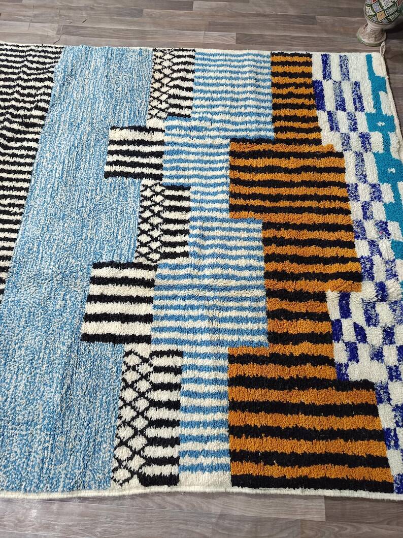 Magnificent handmade rug 200cm x 300cm