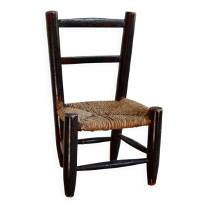 Petite chaise d'enfant