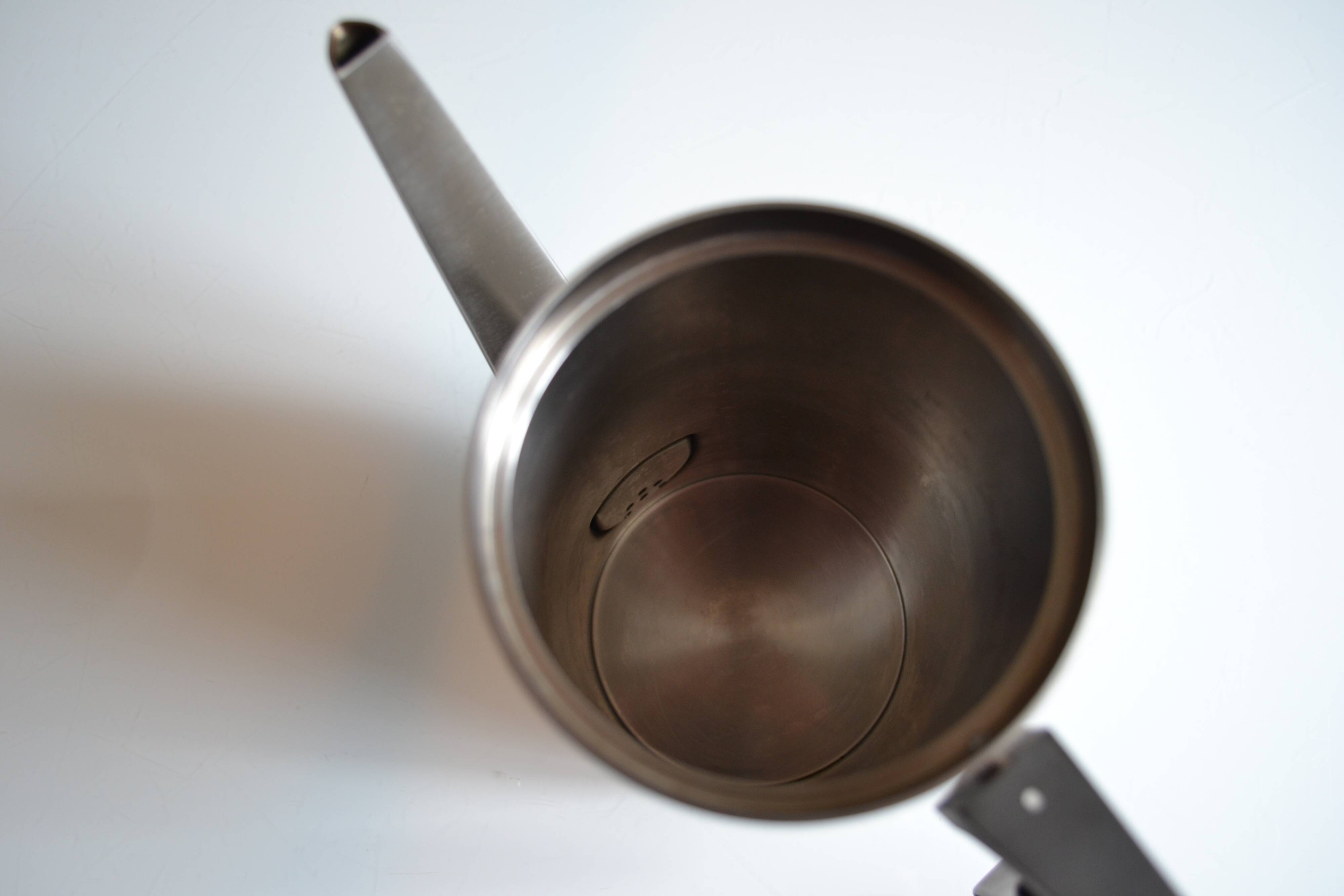 Cylinda coffee maker by Arne Jacobsen for Stelton in 1967 Scandinavian design