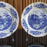 Set of 2 Sarreguemines porcelain collector's plates from the 70s
