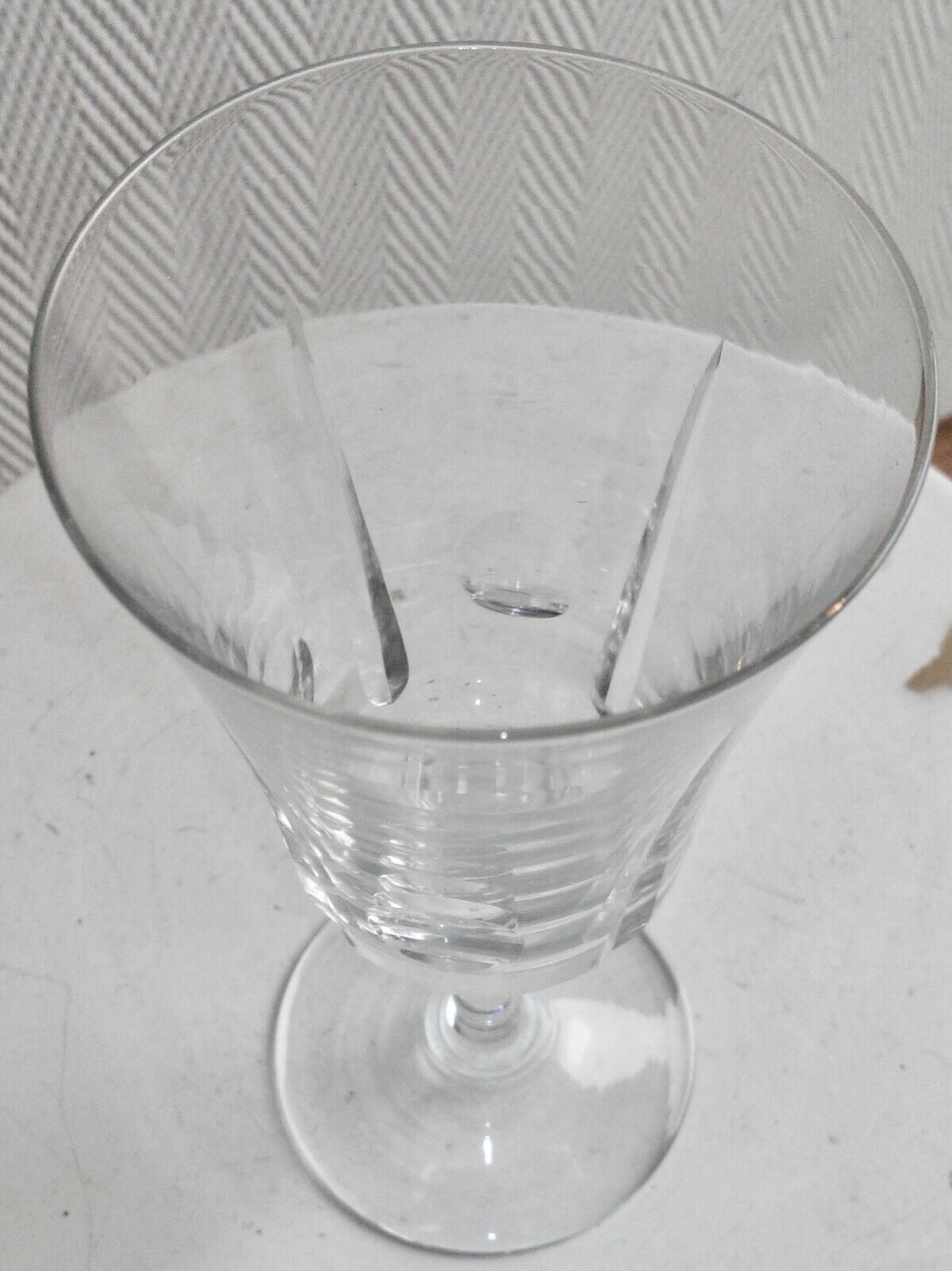 Old wine glass in baccarat crystal model art deco ht 14,5 cm