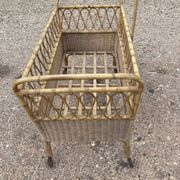 Wicker baby bed