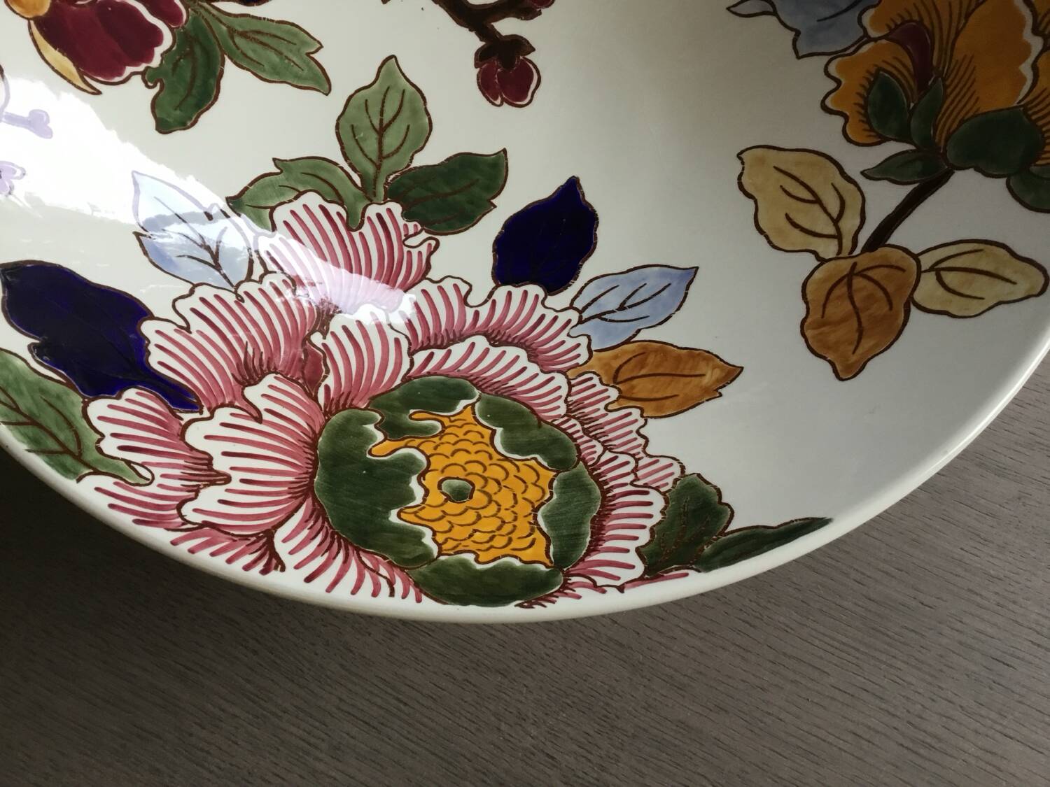 Gien Large hollow dish