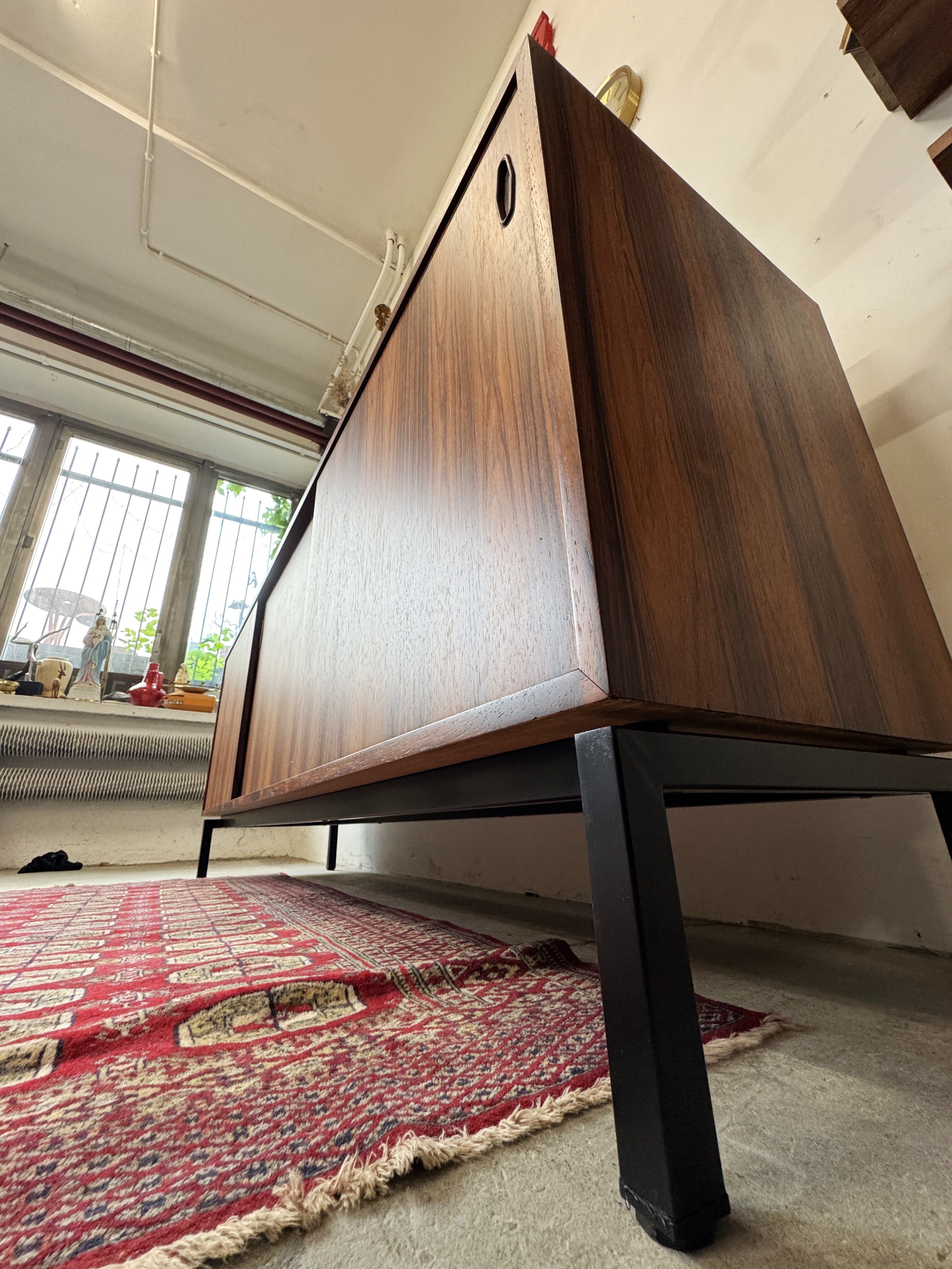 Lowboard Rosewood Chest of Drawers, Denmark 1960s/1970s, mid-c, vntg