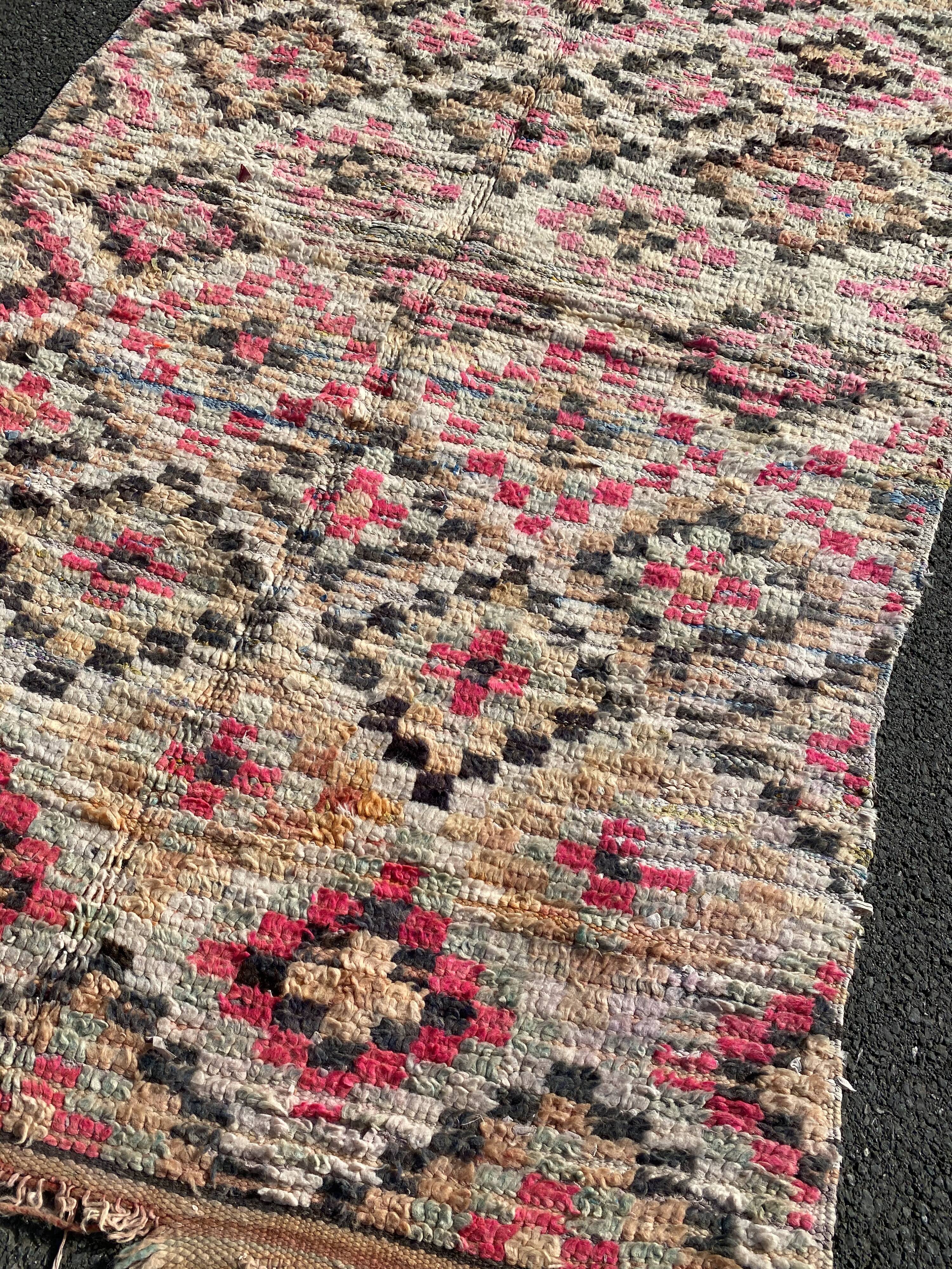 Boujaad berber carpet 140x235 cm