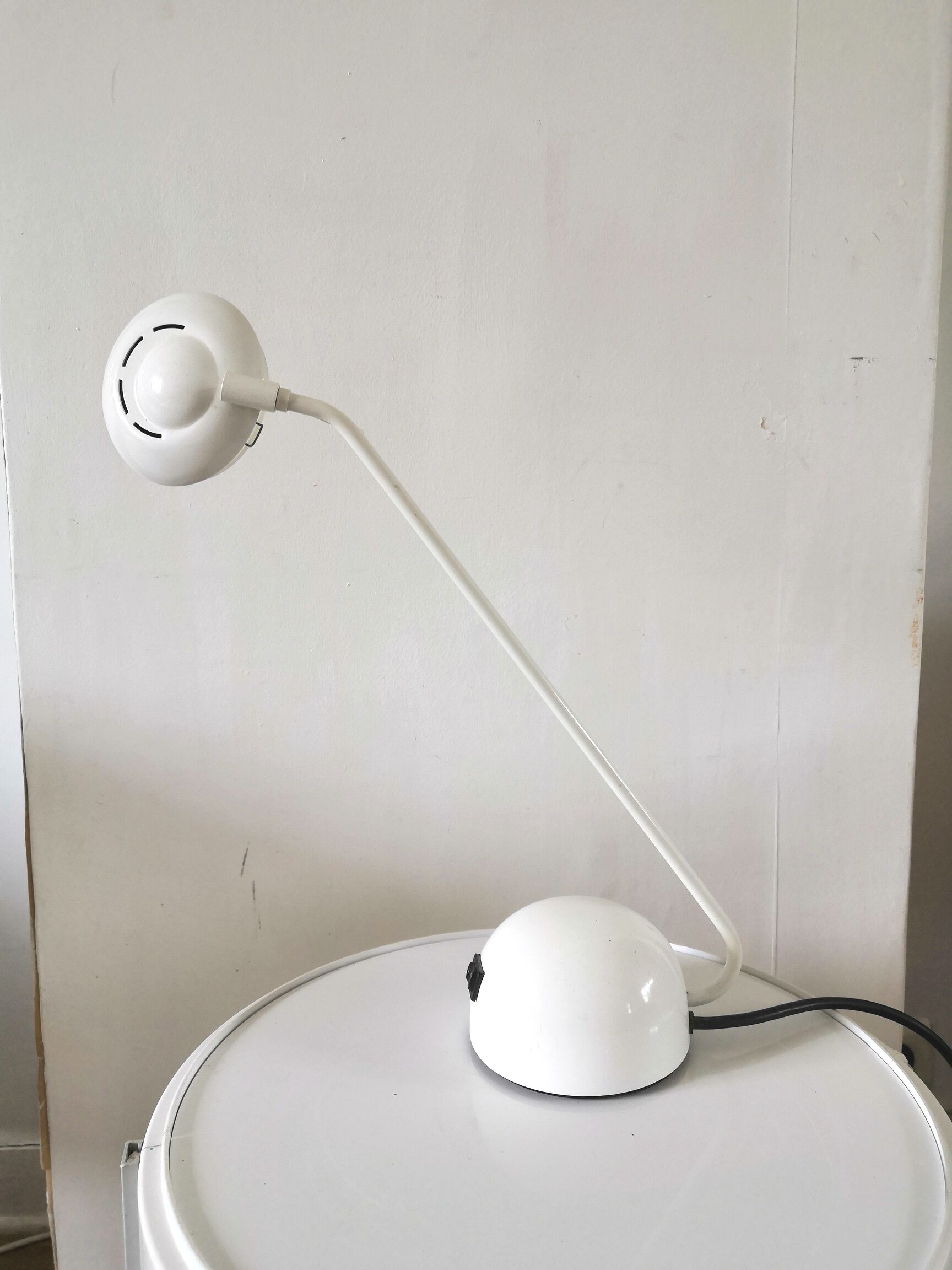 Design lamp Pujol iluminacion 80s