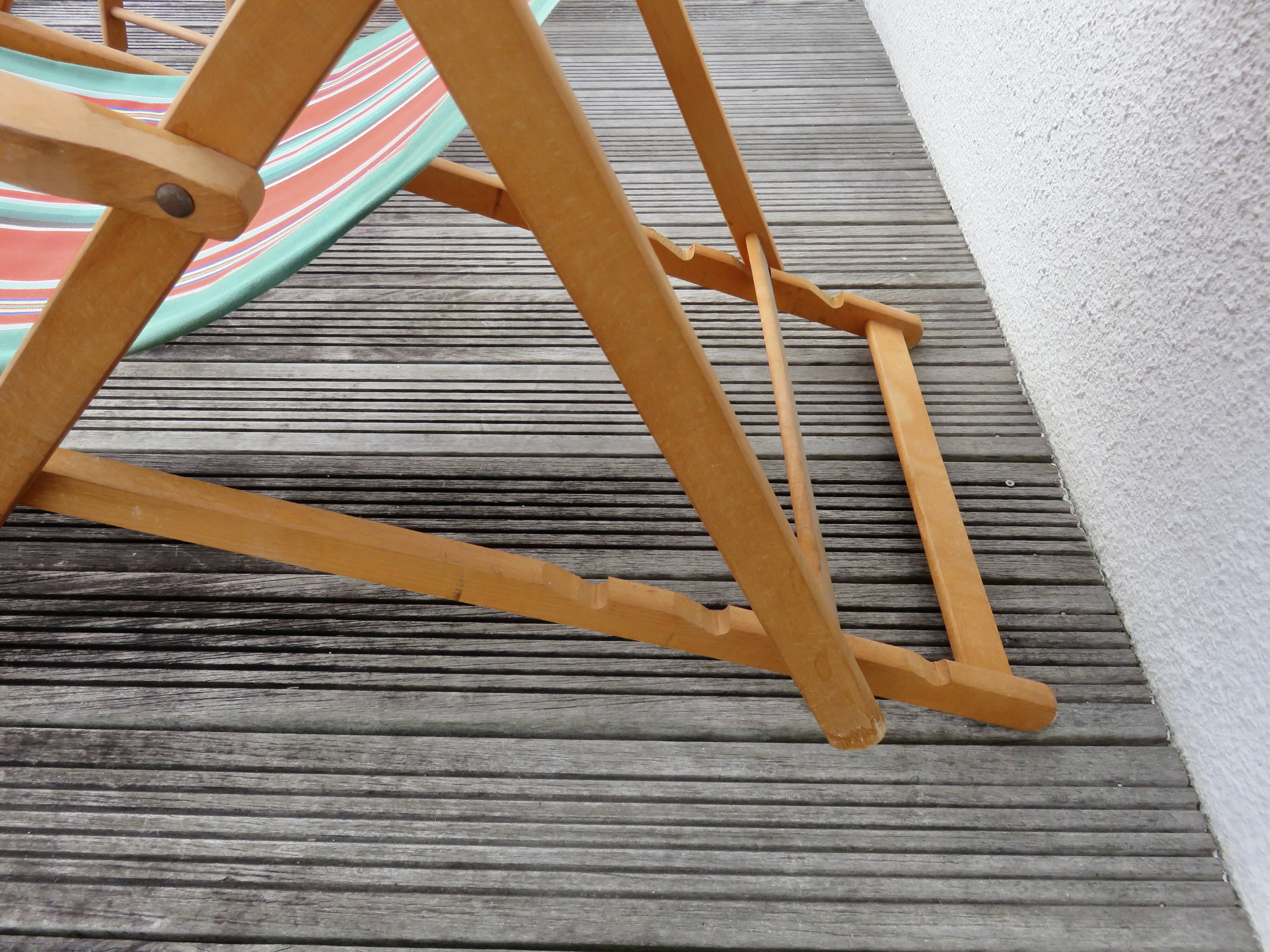 Pair of deckchairs, bayadere fabric, 1970