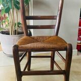 Louis Philippe straw chair from the 19th century in solid walnut, dowelled.