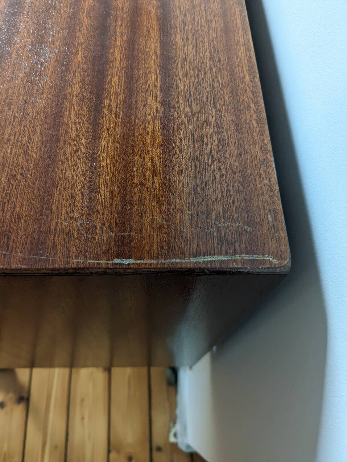 Vintage bar/TV cabinet