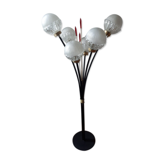 Floor lamp