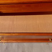 Scandinavian style commode