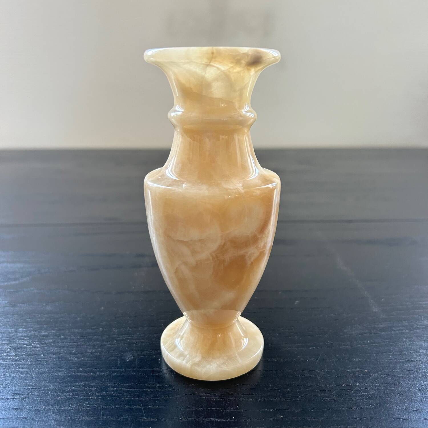 Onyx soliflore vase