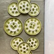 Oyster service Moulin des Loups – 8 plates and 2 dishes, 1970s