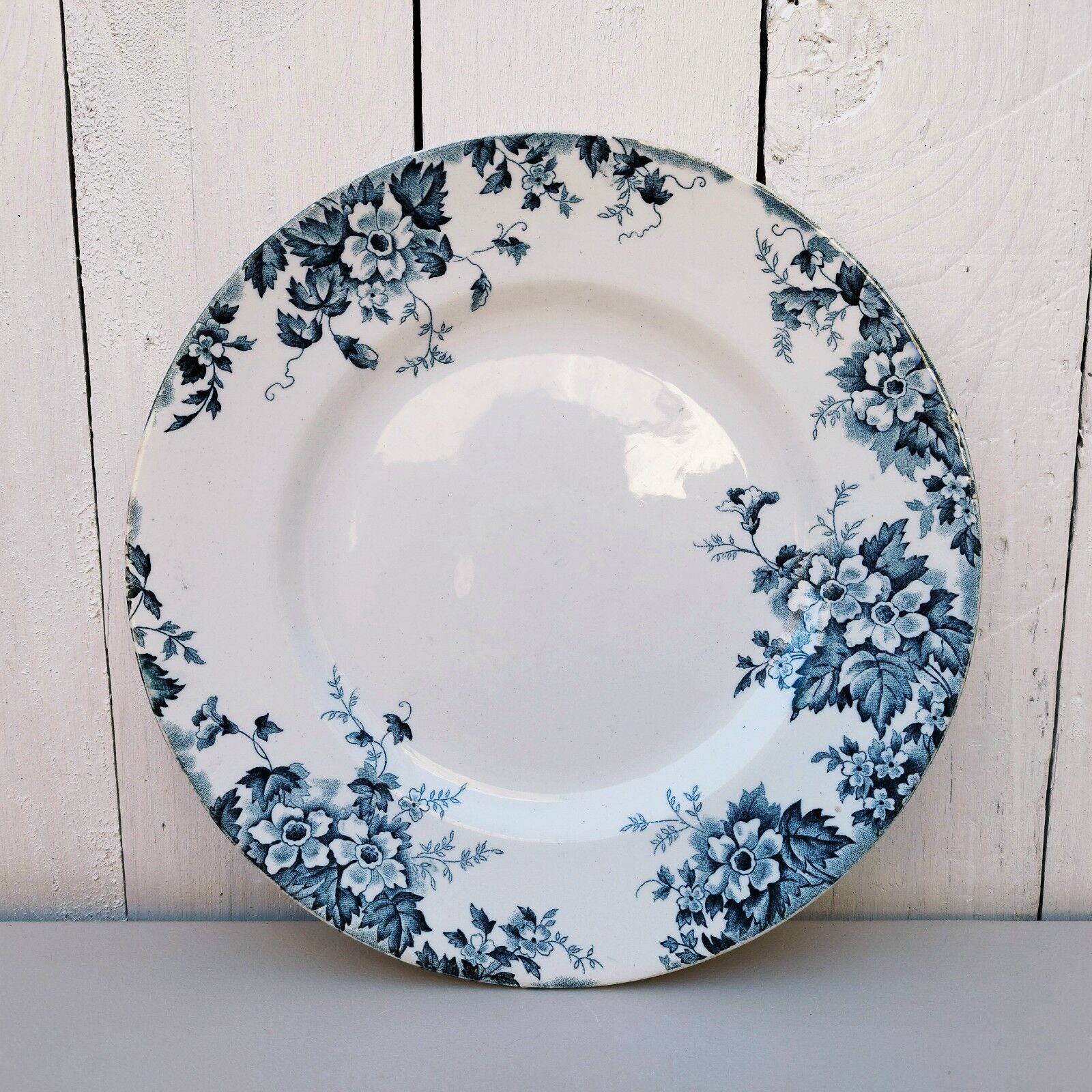 St Amand Plates Model Marie-Louise