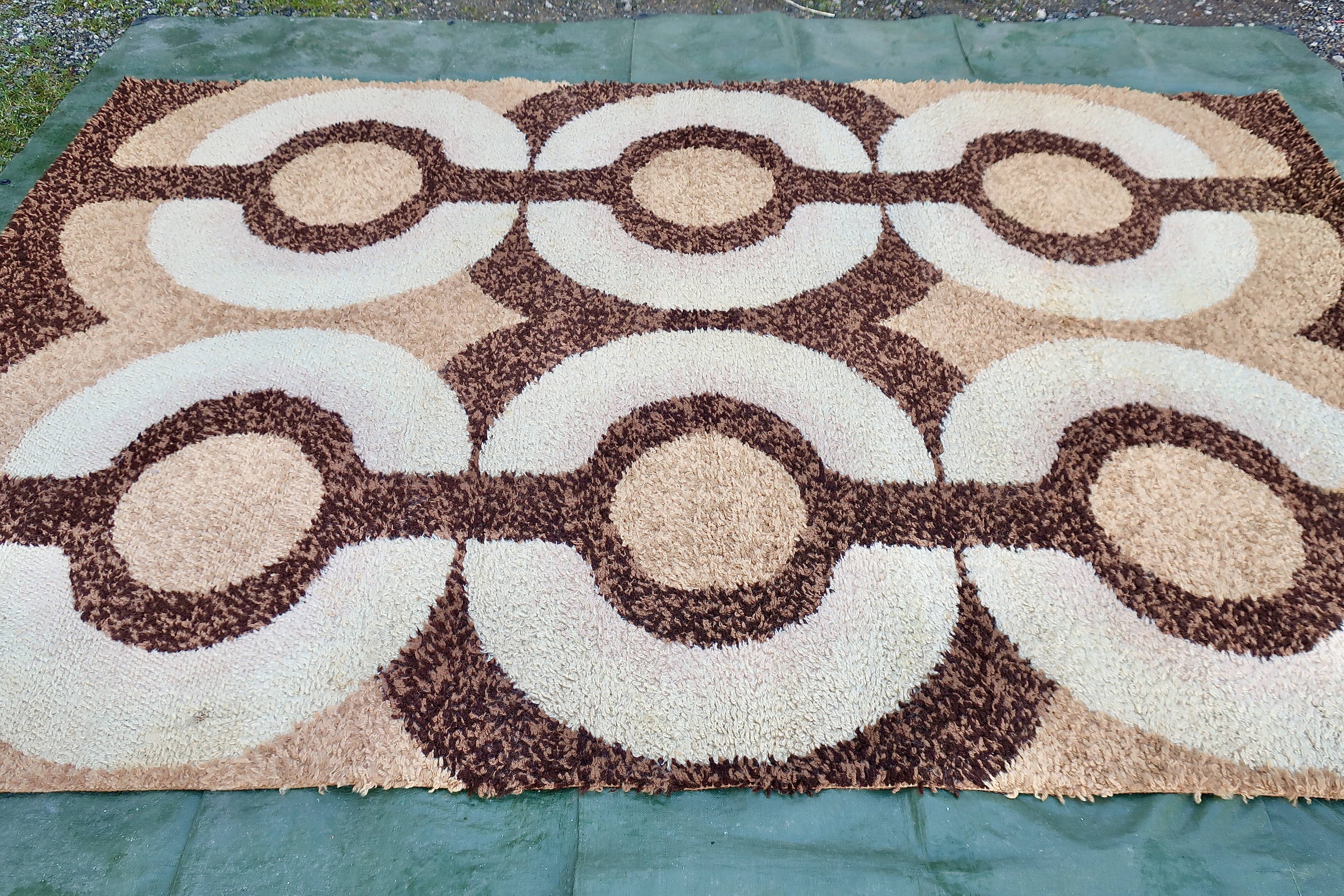 Vintage Design Rug 1970's Wool 2 x 3 m