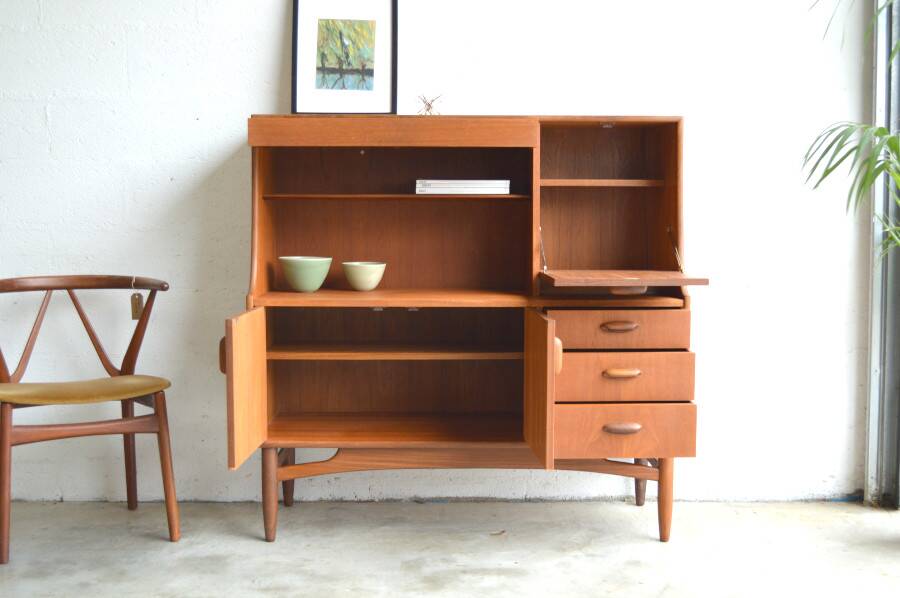 Tall sideboard by G-Plan * 124 cm