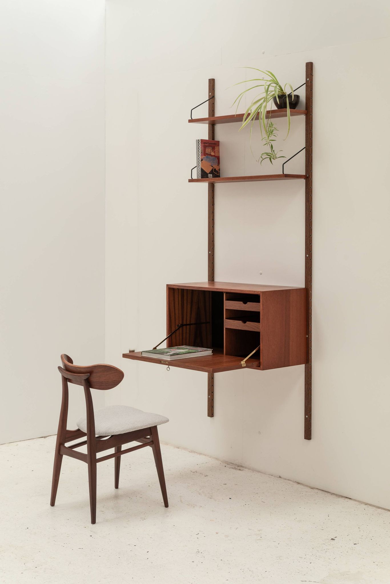 Wall unit by Poul Cadovius