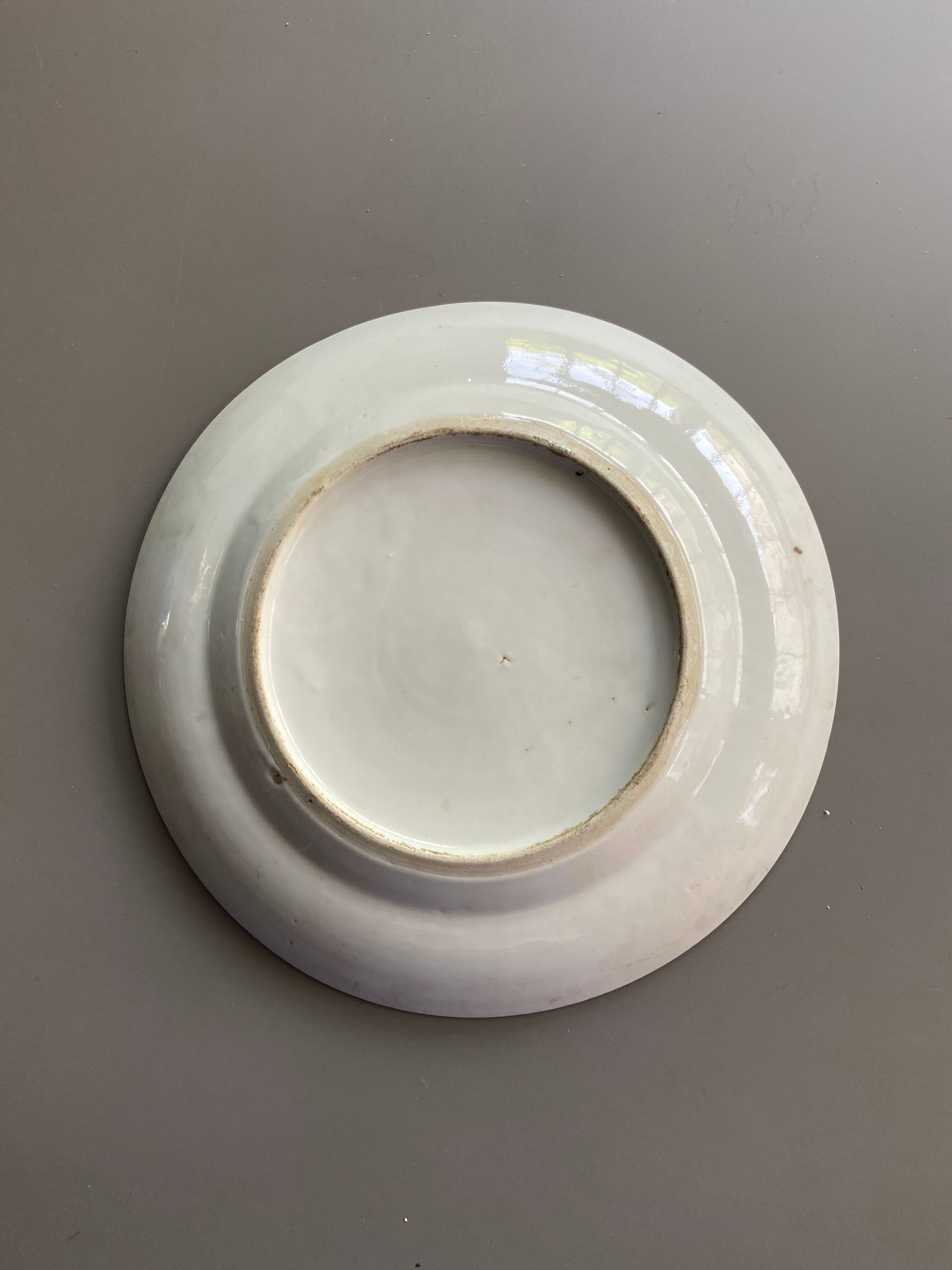 Chinese porcelain plate