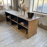 Double-sided counter with XL oak compartments