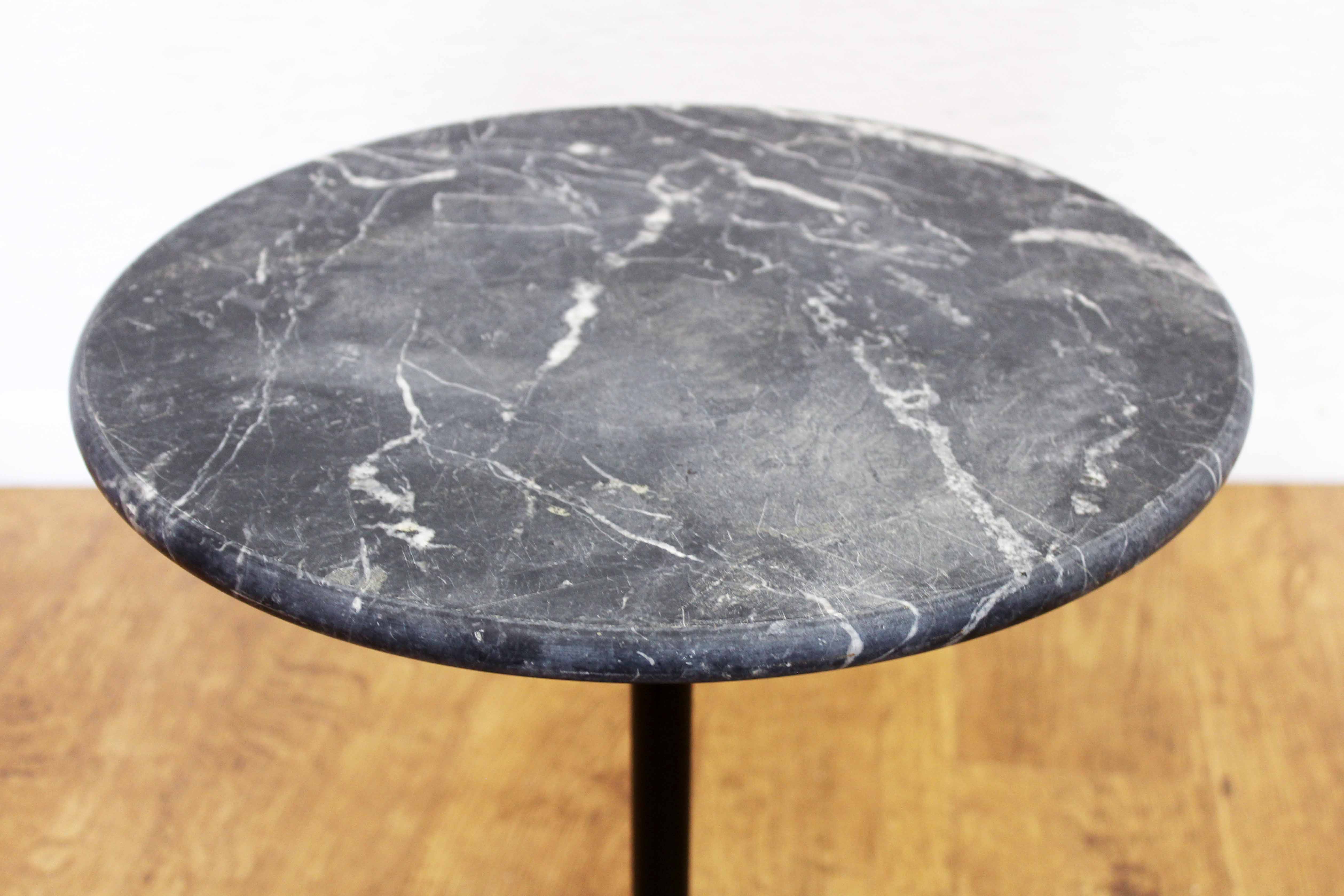 Vintage tulip foot table