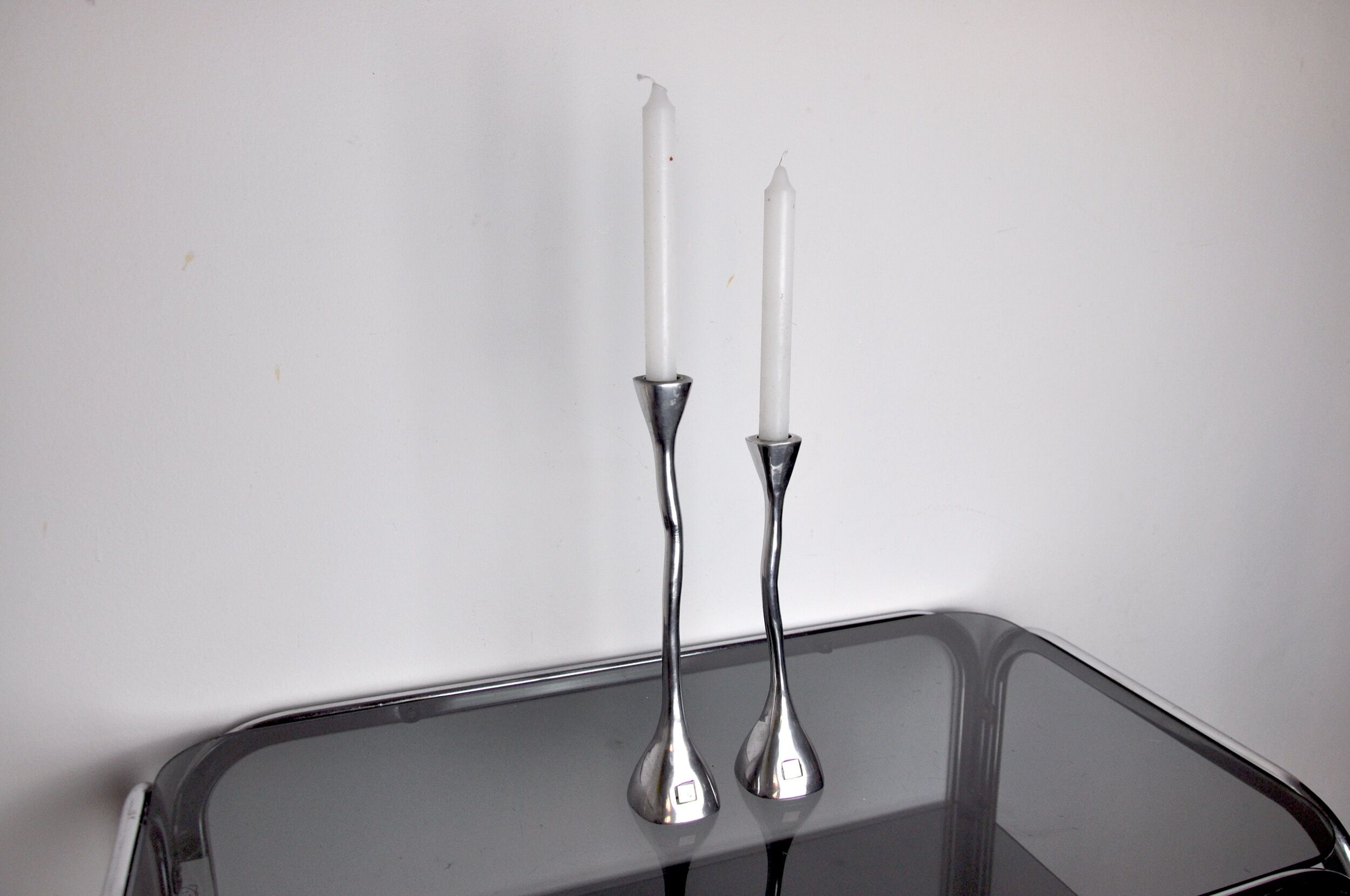 Pair of zigzag candle holders, solid aluminum and polished stone, art3, Spain, 1970