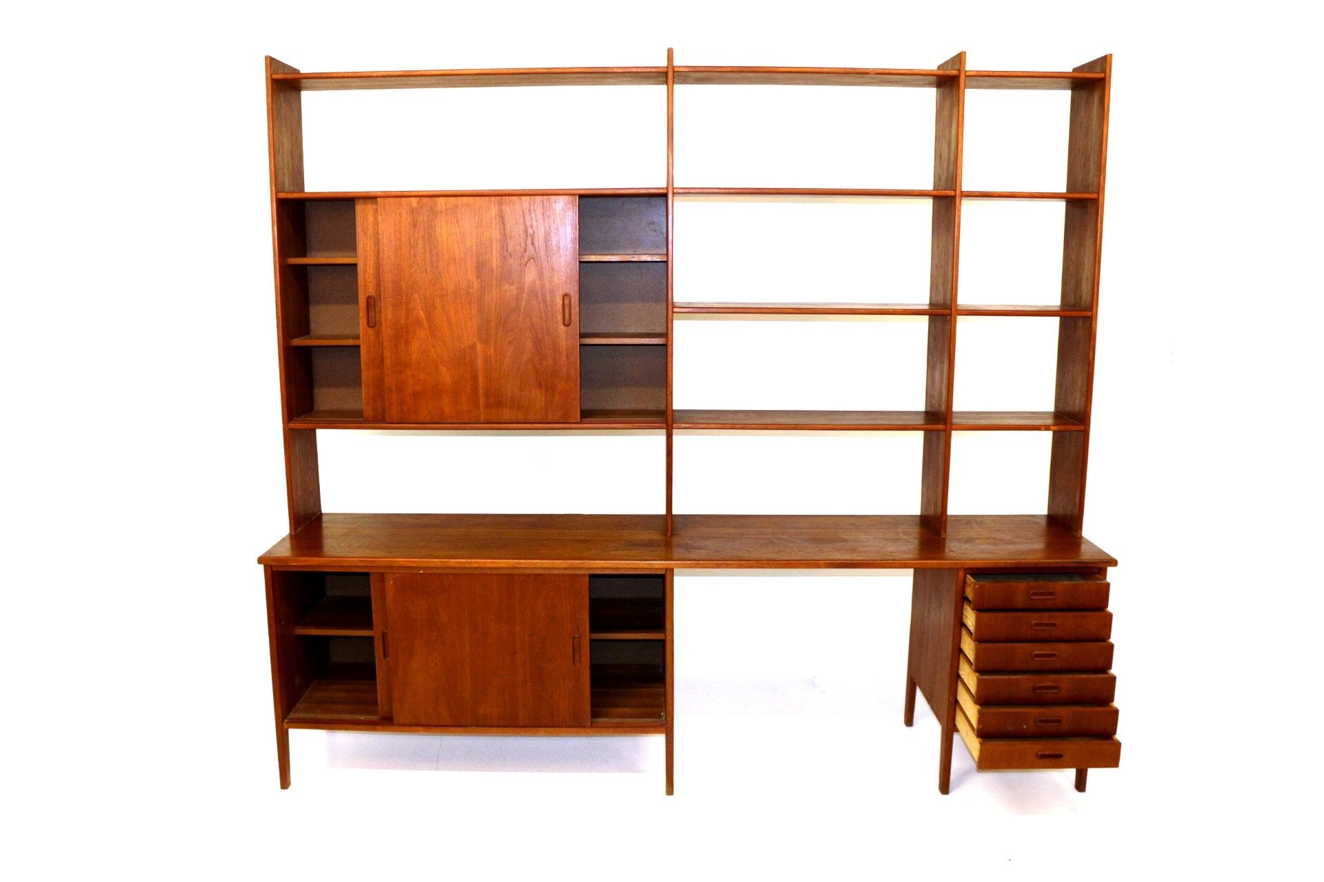 Teak "system" library, suede, 1960