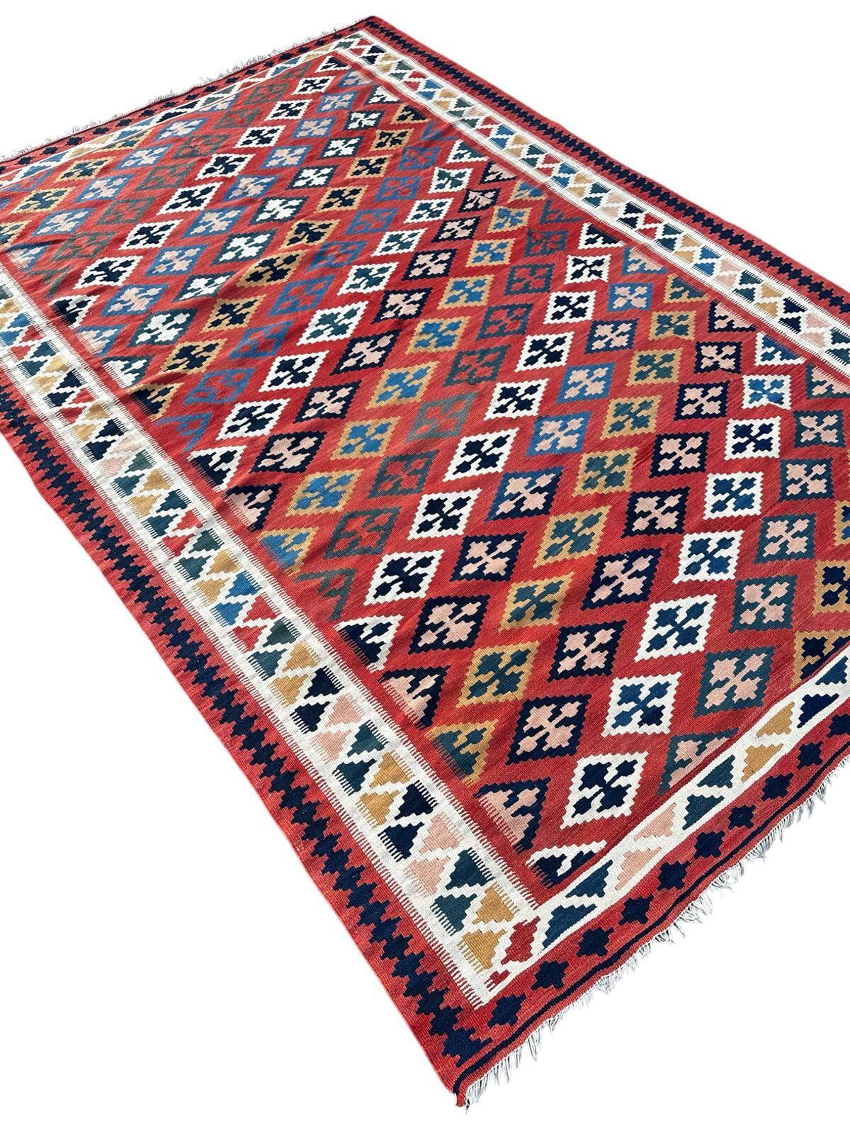 Tapis kilim 2m x 3m