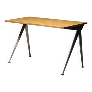 Bureau Directional Compass - jean