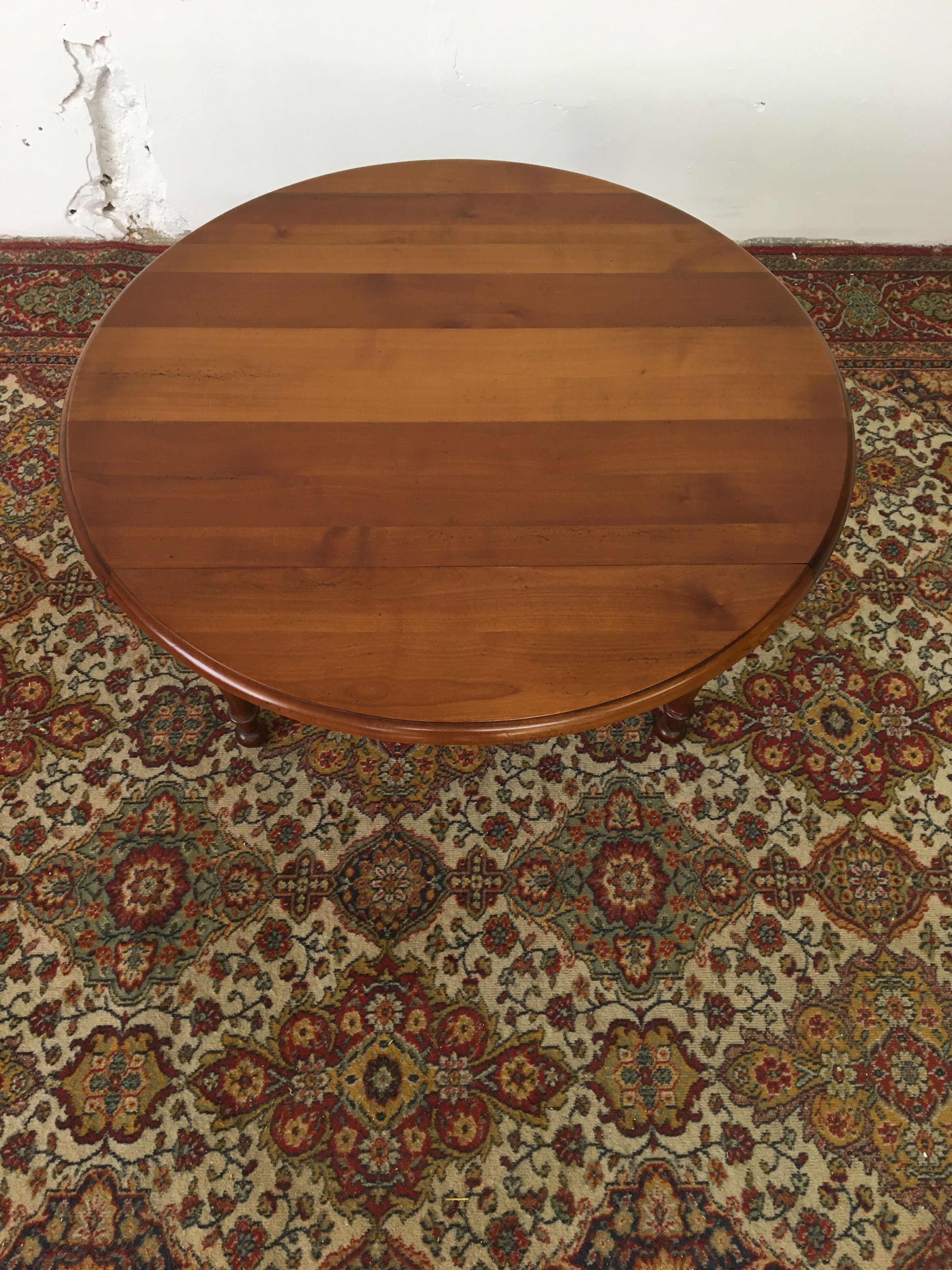 Old-pane coffee table