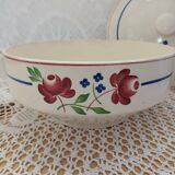Antique "Bagatelle" soup tureen from Lunéville