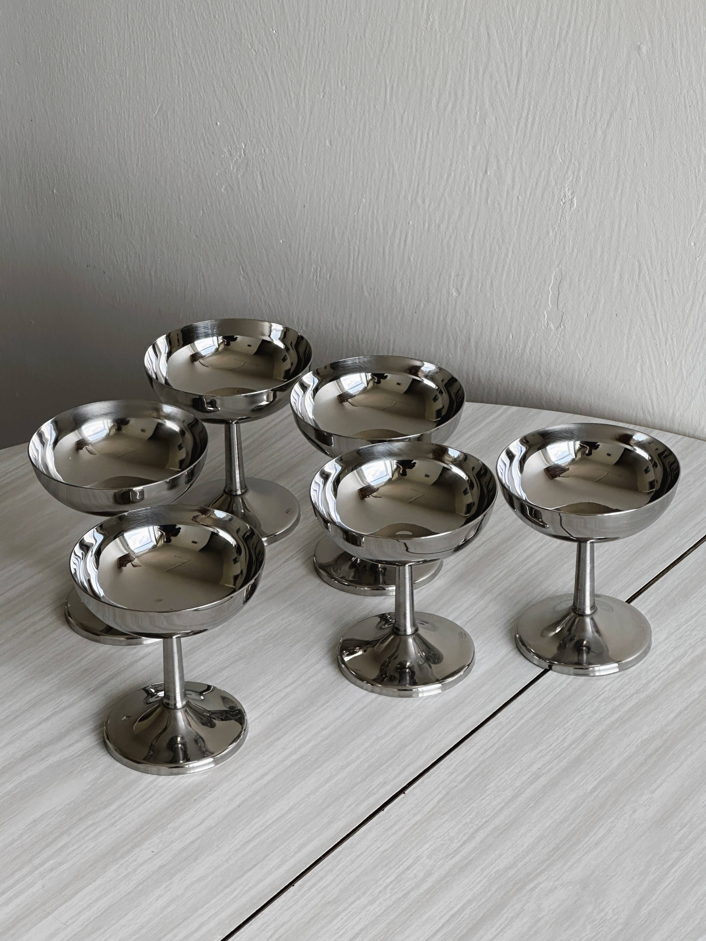 6 stainless steel footed bowls, Letang Remy style