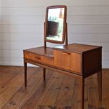 Scandinavian dressing table