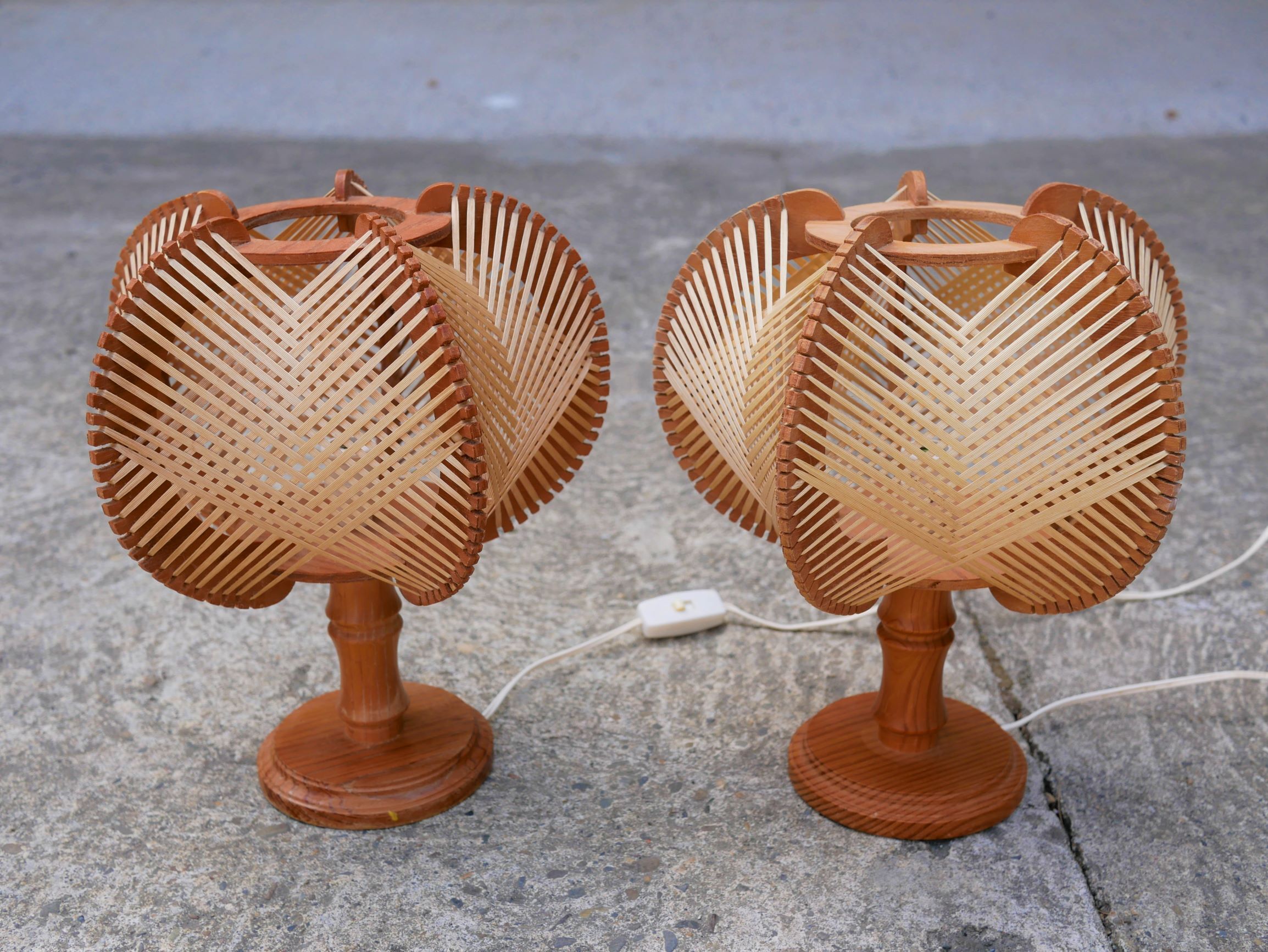 Pair of Scandinavian vintage wood and wire bedside lamps