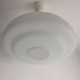 Suspension in opaline