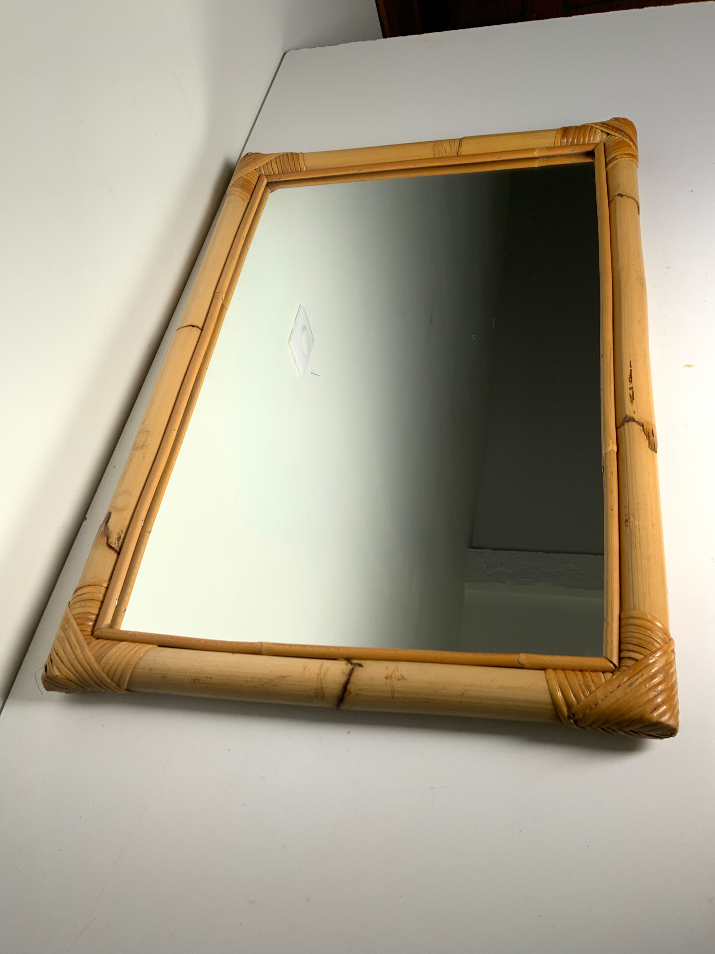 Miroir en rotin vintage