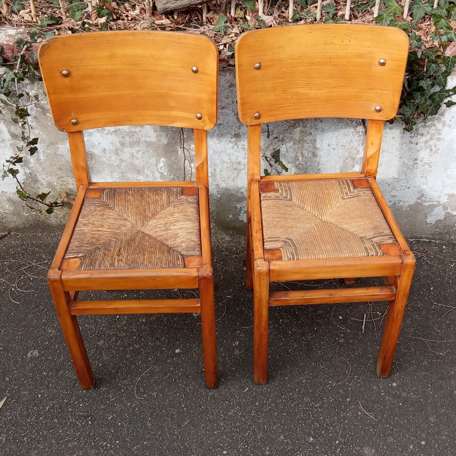 Pair of straw chairs from the 1950s