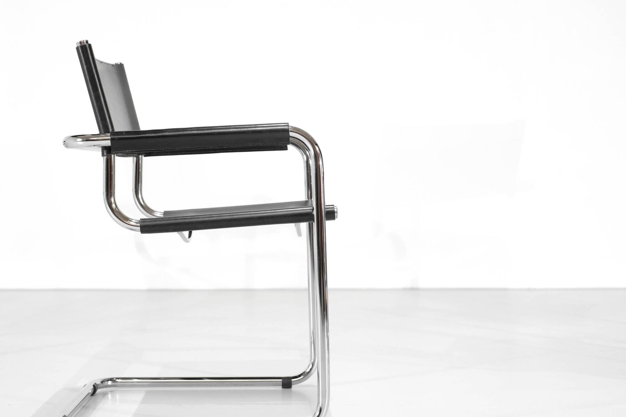 "S34" chairs by Mart Stam and Marcel Breuer for Fasem, Italy 1980s.