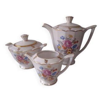 Teapot set with milk pot and vintage sugar bowl