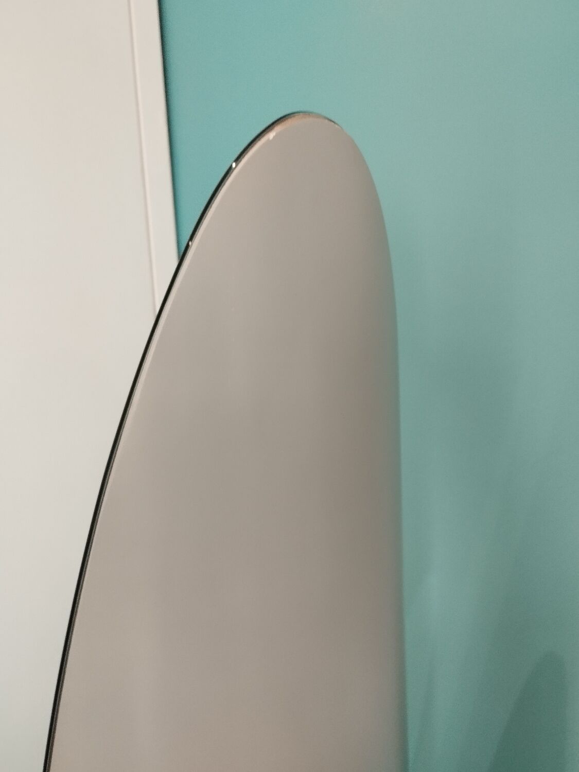Lipstick design mirror