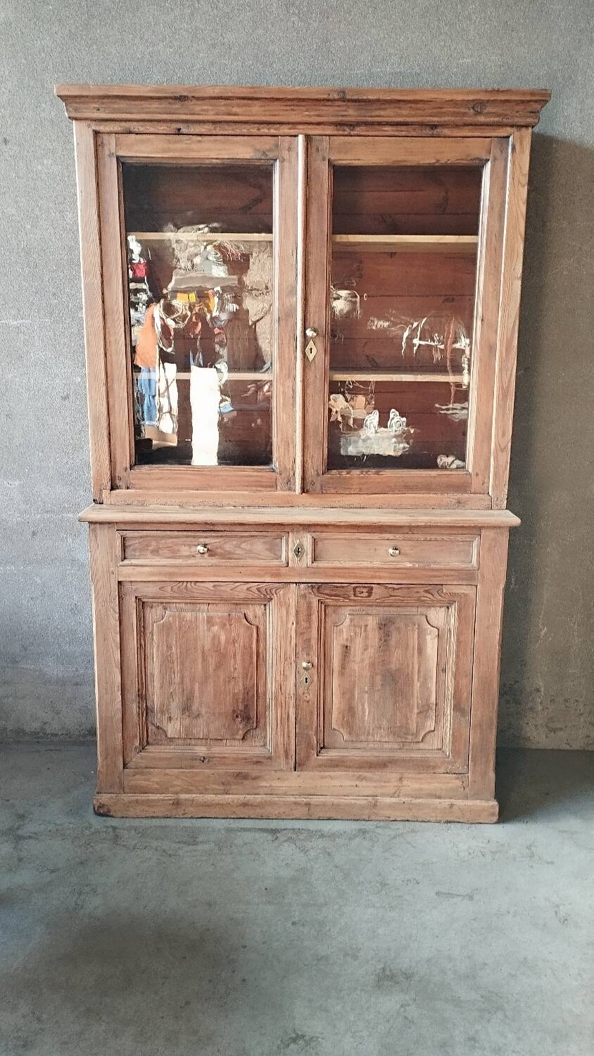Buffet deux corps , vaisselier
