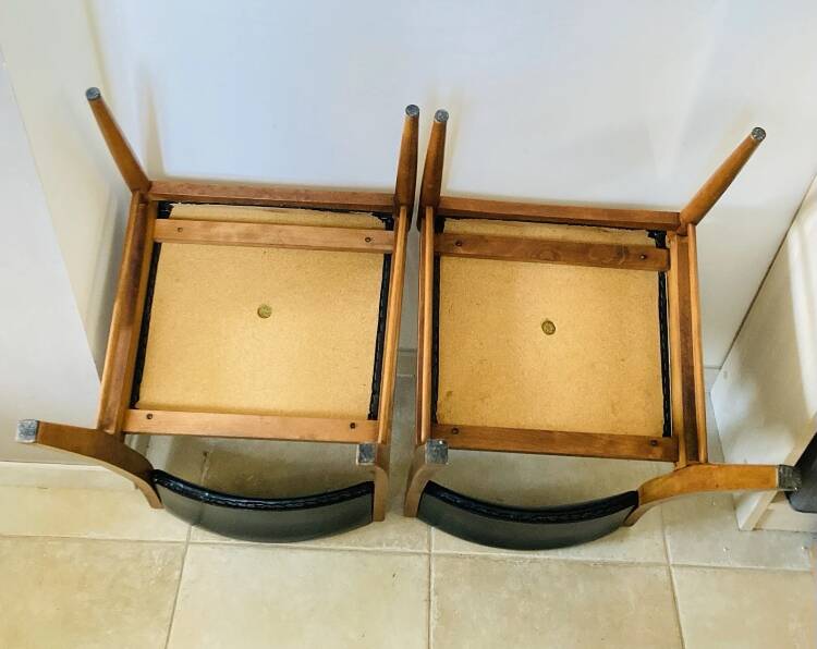 Pair of Scandinavian chairs from the 1960s/70s