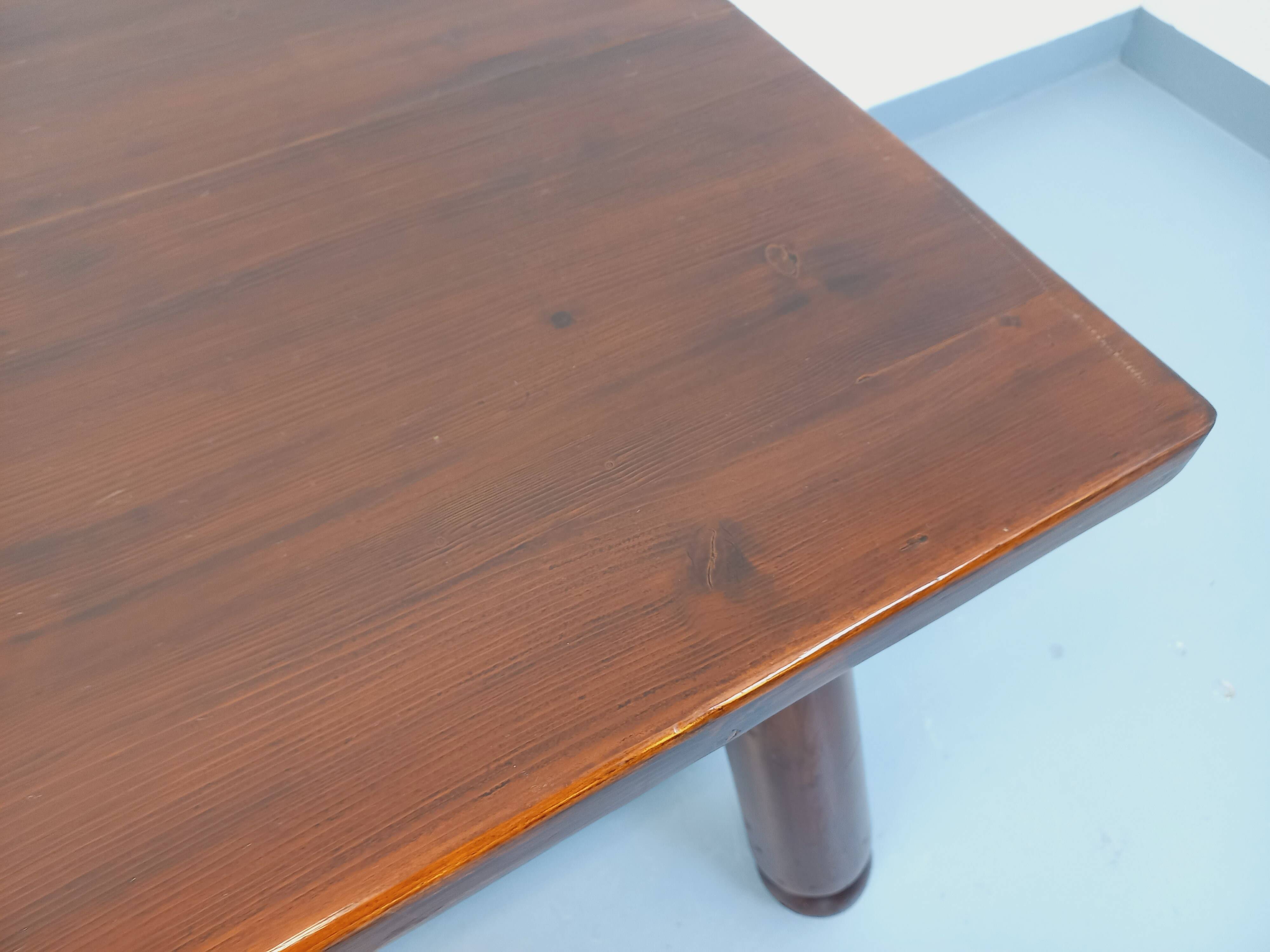 Brutalist rectangular dining table by Georges Robert in pine wood.